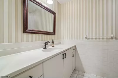 69 Turnberry Rd #2A, Little Falls Township, NJ 07424 - Photo 16