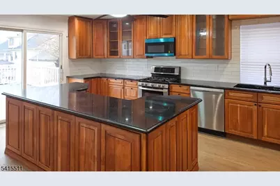 830 E Curtis St, Linden, NJ 07036 - Photo 12