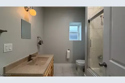 273 16th Ave #3R, Newark, NJ 07103 - Photo 8