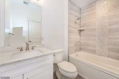 78 Barbour St #7, Haledon, NJ 07508 - Photo 8