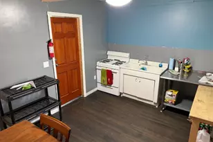 13 Emerson Pl, Newark, NJ 07114 - Photo 4