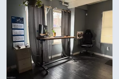 13 Emerson Pl, Newark, NJ 07114 - Photo 8