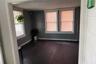 13 Emerson Pl, Newark, NJ 07114 - Photo 2