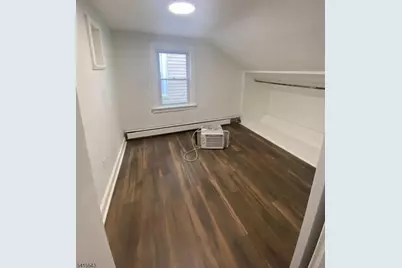 61 Highland St, Paterson, NJ 07524 - Photo 8