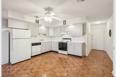 41-51 Wilson Ave #5 k, Newark, NJ 07105 - Photo 6