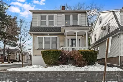 429 Clifton Blvd, Clifton, NJ 07013 - Photo 2