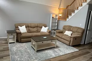 24 Daisy Ct, Readington, NJ 08889 - Photo 2