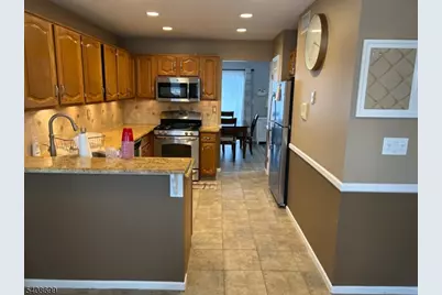 24 Daisy Ct, Readington, NJ 08889 - Photo 6