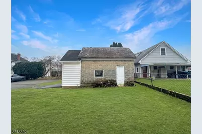 925 Lee Ave, Alpha, NJ 08865 - Photo 20