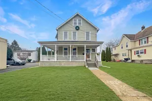 925 Lee Ave, Alpha, NJ 08865 - Photo 1