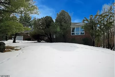 28 Overlook Rd, Little Falls Township, NJ 07424 - Photo 2