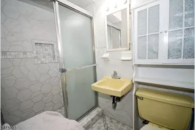 28 Overlook Rd, Little Falls Township, NJ 07424 - Photo 20