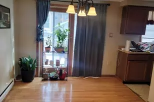 8 N Governor Haines St, Hamburg, NJ 07419 - Photo 4