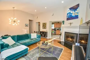 14 Tallahatchie Dr, Vernon, NJ 07461 - Photo 2