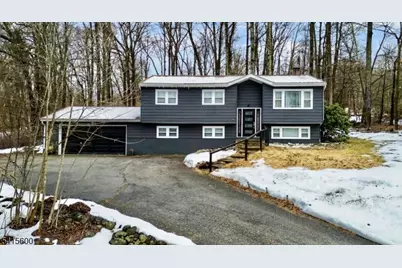 14 Tallahatchie Dr, Vernon, NJ 07461 - Photo 1