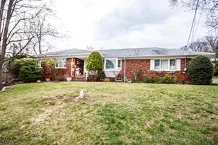 41 Orchard Pl, Hawthorne, NJ 07506 - Photo 46