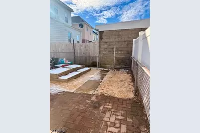 70 Schultz Ave, Phillipsburg, NJ 08865 - Photo 16