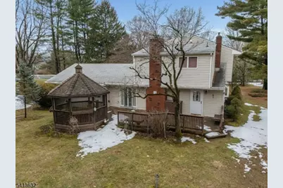 14 Ramsey Rd, Clinton Township, NJ 08833 - Photo 8