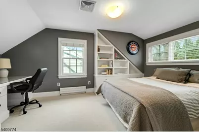 49 Norwood Ave, Summit, NJ 07901 - Photo 26