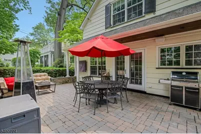 49 Norwood Ave, Summit, NJ 07901 - Photo 30