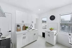 48 Liberty St, West Orange Township, NJ 07052 - Photo 6