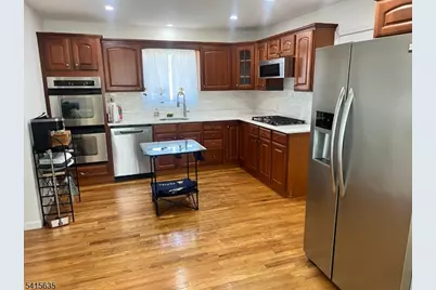 16 Belmar St, Franklin Township, NJ 08873 - Photo 4