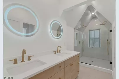 71 Mission St #2, Montclair, NJ 07042 - Photo 18