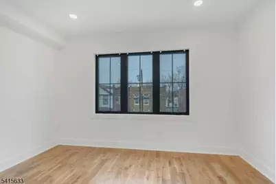 71 Mission St #2, Montclair, NJ 07042 - Photo 10