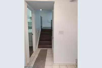 5 Village Way #D-6, Vernon Twp., NJ 07462 - Photo 2