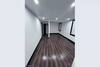 145 Parker Ave, Hawthorne, NJ 07506 - Photo 12