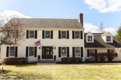 4 Victoria Dr, Mount Olive, NJ 07836 - Photo 2