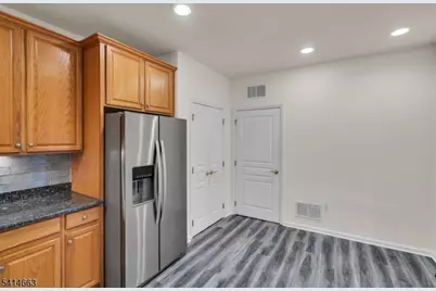 7204 Westover Way #7204, Franklin Township, NJ 08873 - Photo 28