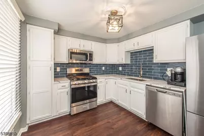 44 Cambridge East, Oxford Township, NJ 07863 - Photo 10