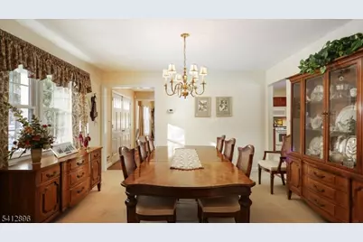 21 Lenape Trl, Warren Township, NJ 07059 - Photo 10