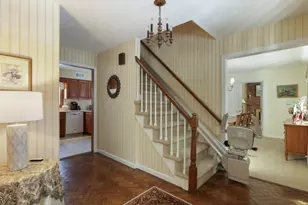 21 Lenape Trail, Warren Township, NJ 07059 - Photo 4