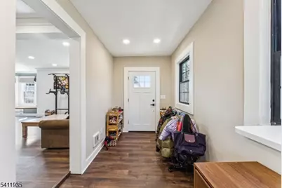 64 Hillcrest Rd, Watchung, NJ 07069 - Photo 4