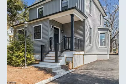 64 Hillcrest Rd, Watchung, NJ 07069 - Photo 2