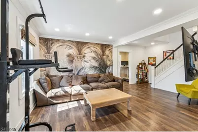 64 Hillcrest Rd, Watchung, NJ 07069 - Photo 8