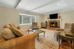 115 Berkeley Cir, Bernards Township, NJ 07920 - Photo 6