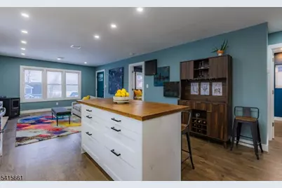 18 Lake St, Vernon, NJ 07422 - Photo 4