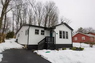 18 Lake St, Vernon, NJ 07422 - Photo 1