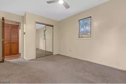 2 Oneida Ave, Hopatcong, NJ 07843 - Photo 22