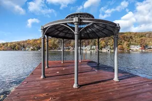 2 Oneida Ave, Hopatcong, NJ 07843 - Photo 36