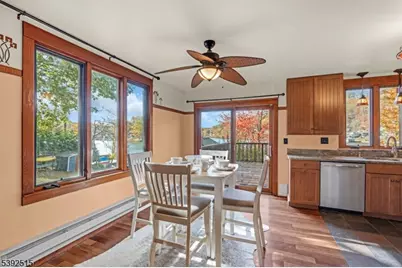 2 Oneida Ave, Hopatcong, NJ 07843 - Photo 10