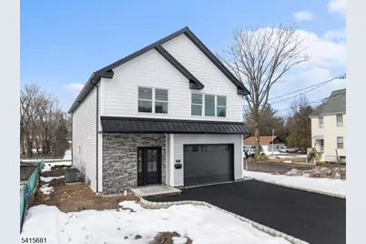 34 Zazzetti St, Waldwick, NJ 07463 - Photo 2