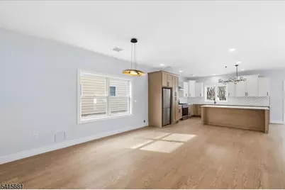 34 Zazzetti St, Waldwick, NJ 07463 - Photo 6