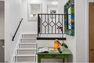 398 Grove St, Montclair, NJ 07043 - Photo 16