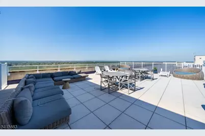 1 Carriage City Plz #705, Rahway, NJ 07065 - Photo 18