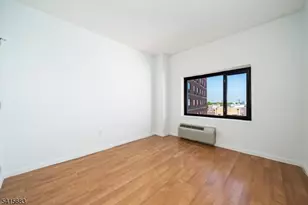 1 Carriage City Plz, Rahway, NJ 07065 - Photo 10