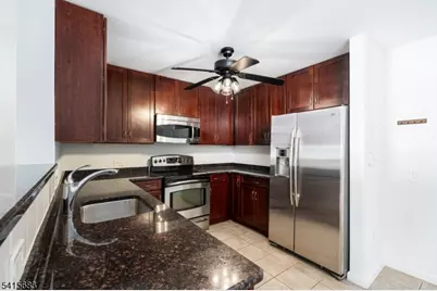 1 Carriage City Plz #705, Rahway, NJ 07065 - Photo 2